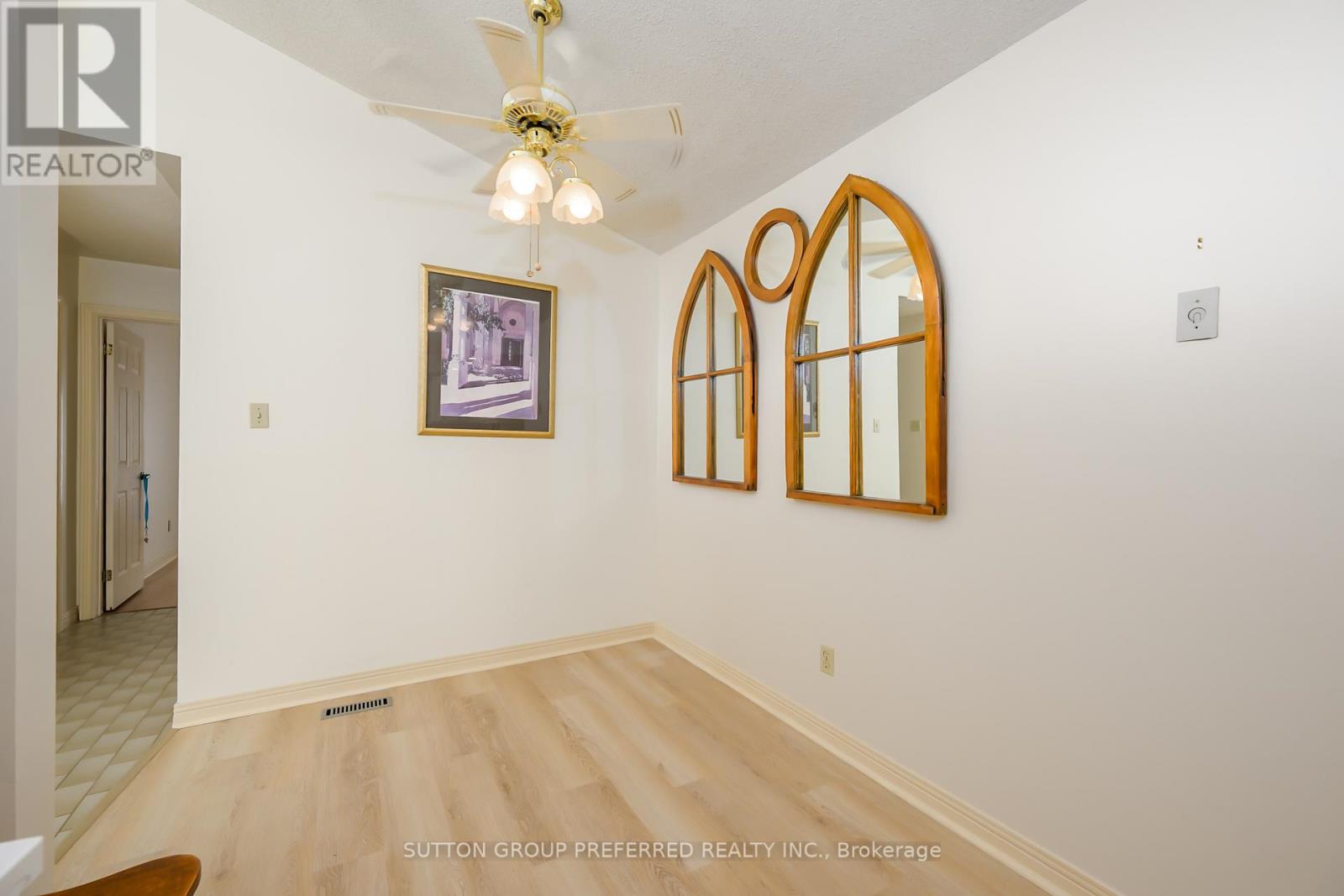 51 - 50 Fiddlers Green Road, London North, Ontario  N6H 4T4 - Photo 10 - X12475223