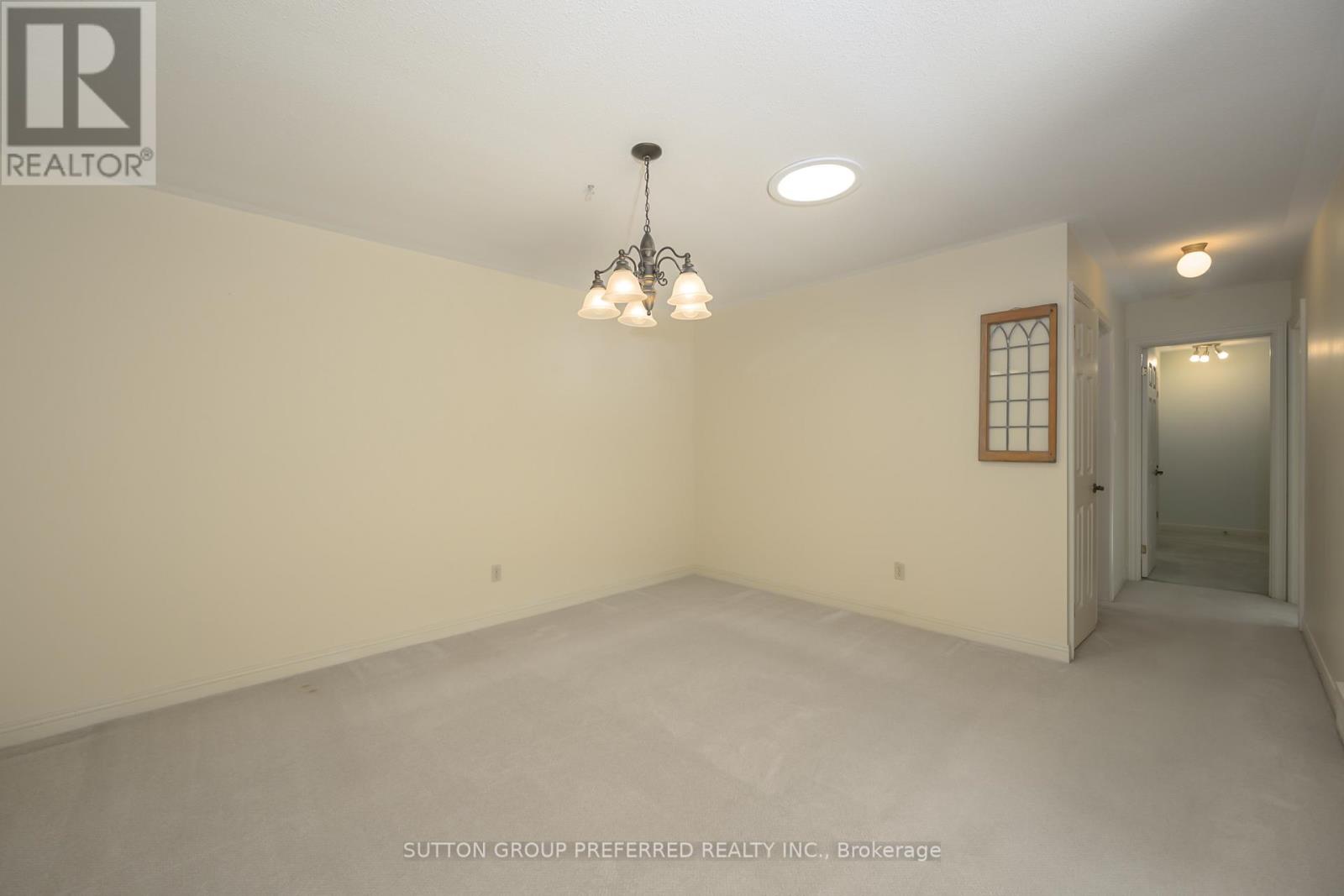 51 - 50 Fiddlers Green Road, London North, Ontario  N6H 4T4 - Photo 16 - X12475223