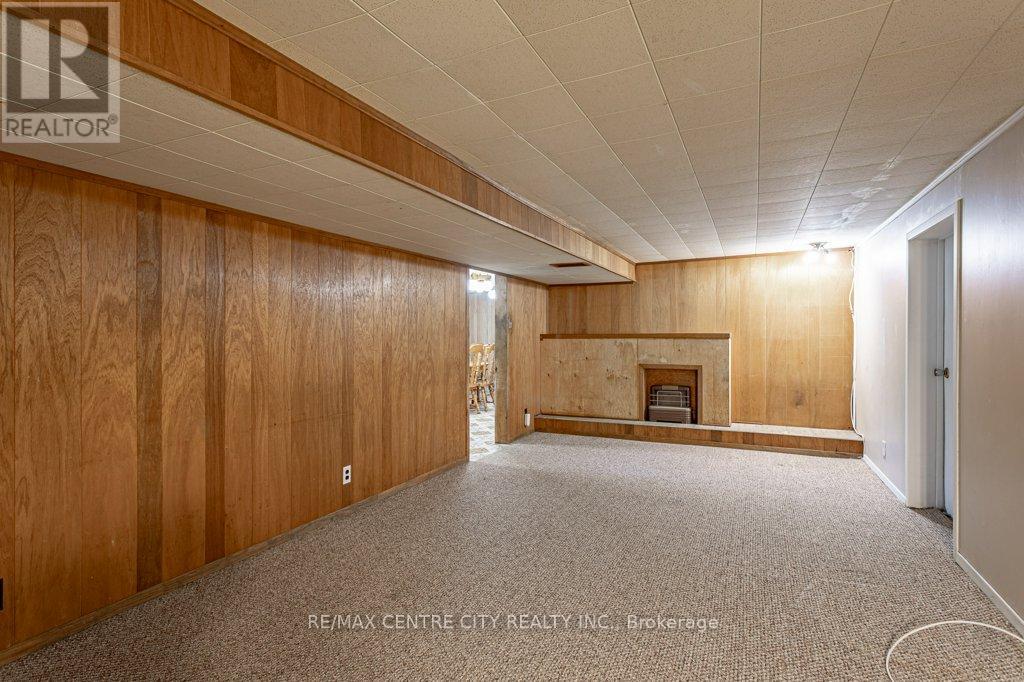 165 Ellsworth Crescent, London East (East O), Ontario  N5W 1J5 - Photo 20 - X12475286