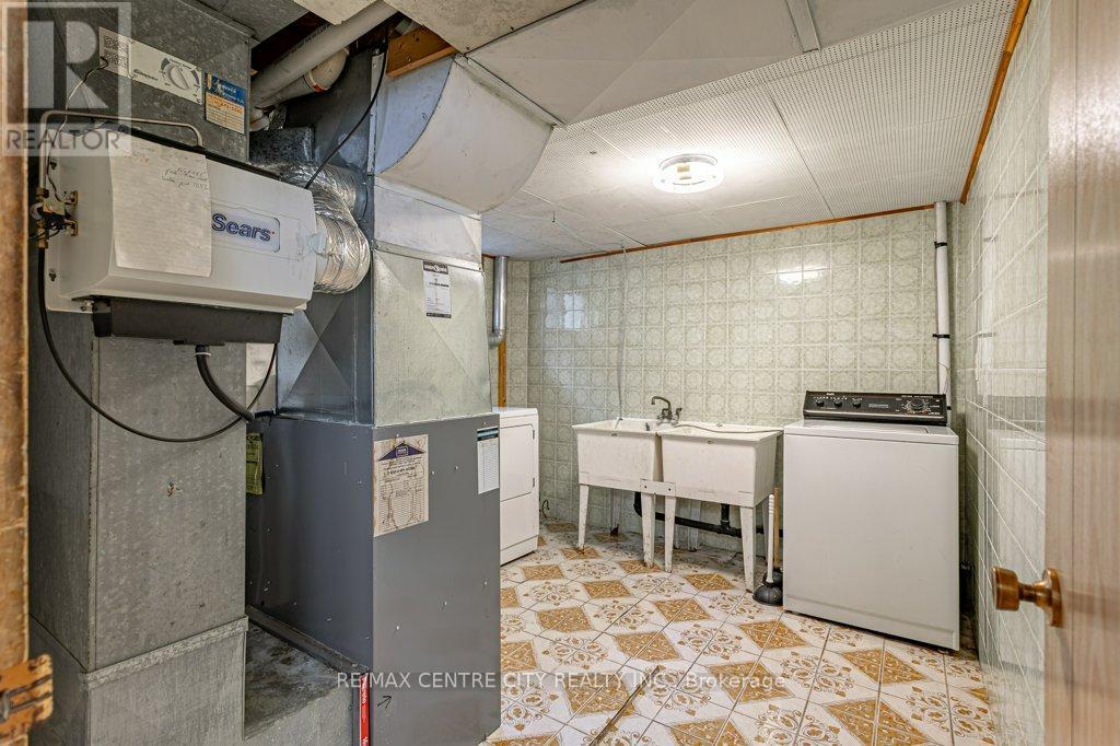 165 Ellsworth Crescent, London East (East O), Ontario  N5W 1J5 - Photo 25 - X12475286