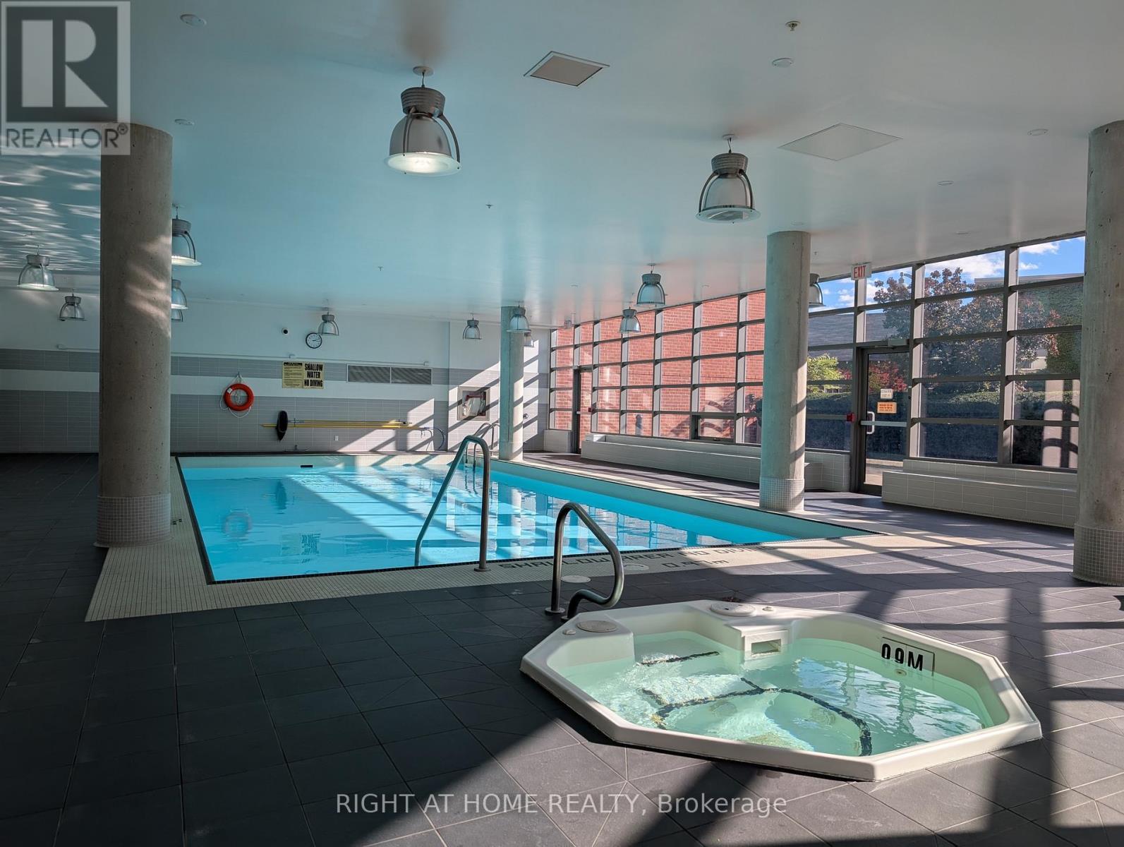 825 - 38 Joe Shuster Way, Toronto, Ontario  M6K 0A5 - Photo 14 - W12475203