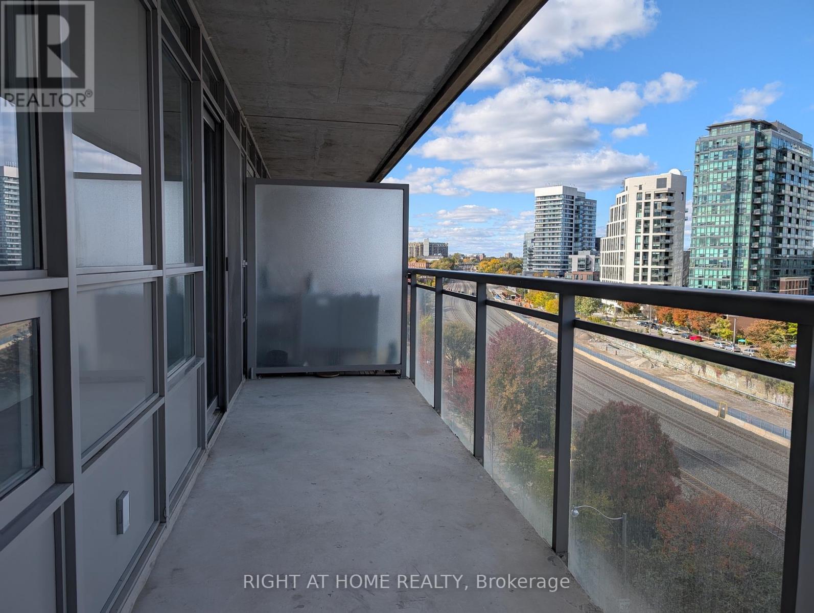 825 - 38 Joe Shuster Way, Toronto, Ontario  M6K 0A5 - Photo 3 - W12475203