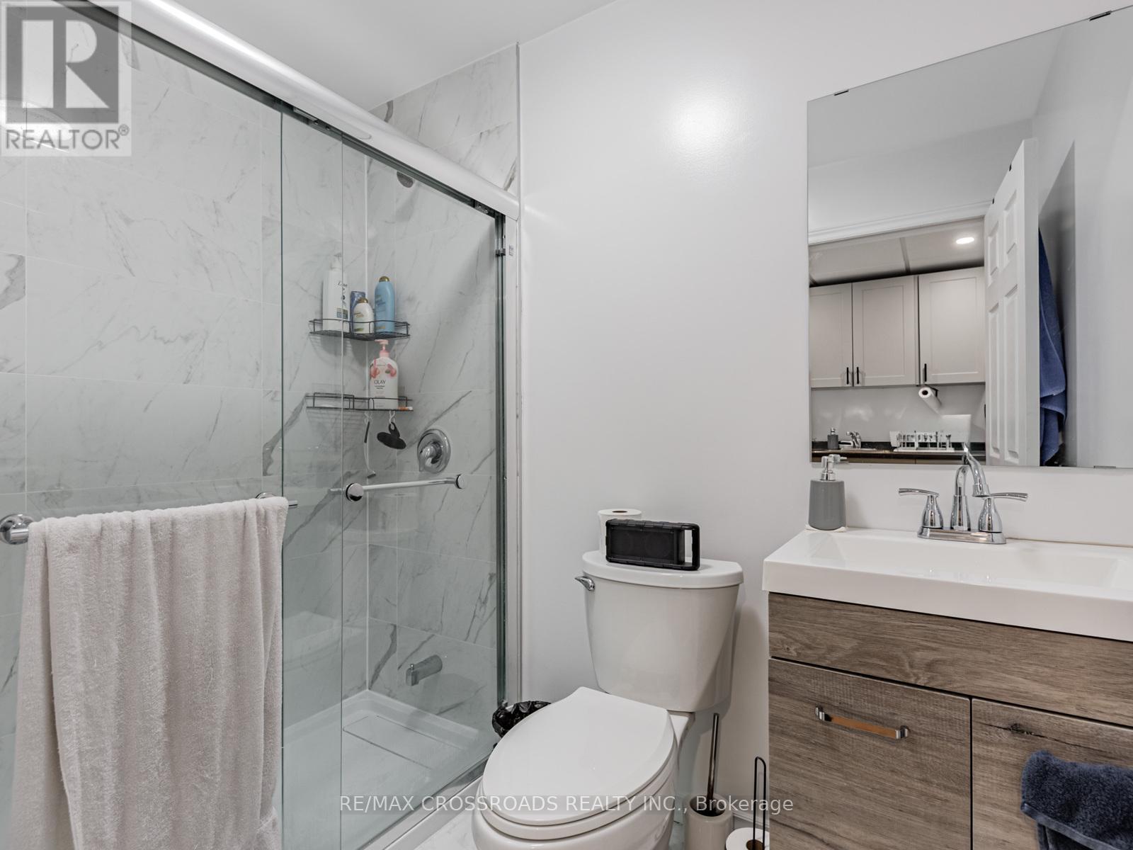 59 - 3051 Finch Avenue, Toronto (Humbermede), Ontario  M9M 0A6 - Photo 31 - W12475233