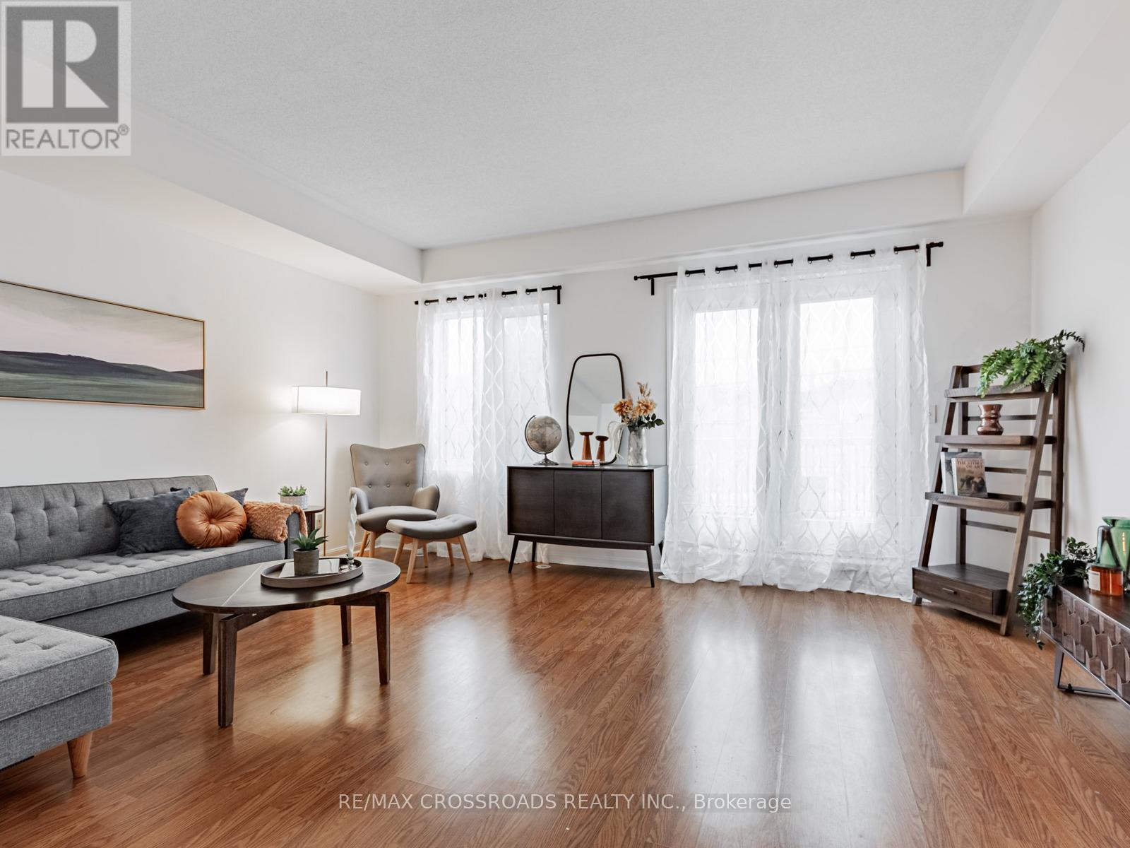 59 - 3051 Finch Avenue, Toronto (Humbermede), Ontario  M9M 0A6 - Photo 8 - W12475233