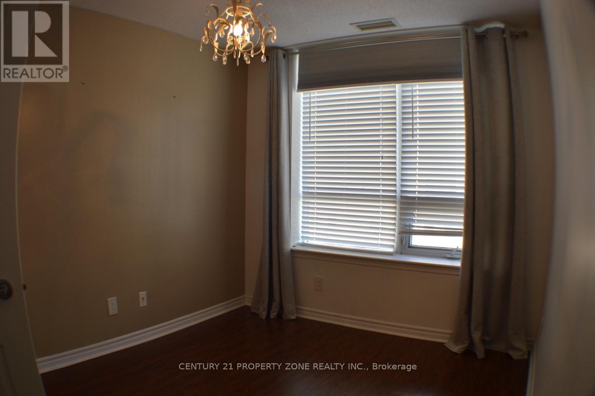 714 - 4090 Living Arts Drive, Mississauga, Ontario  L5B 4M8 - Photo 5 - W12475234