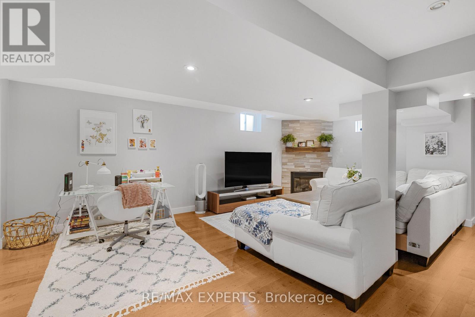 4643 Harbottle Road, Burlington, Ontario  L7M 0E2 - Photo 27 - W12475247