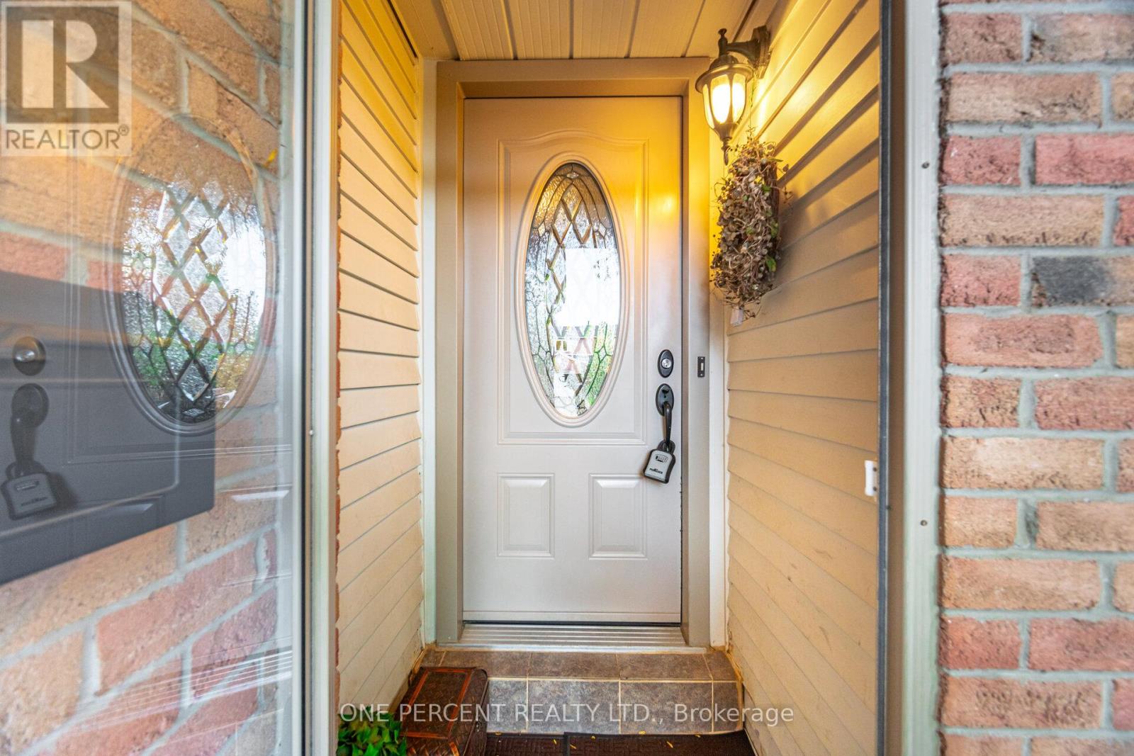 3256 Anderson Crescent, Mississauga, Ontario  L5N 2Y5 - Photo 7 - W12475248