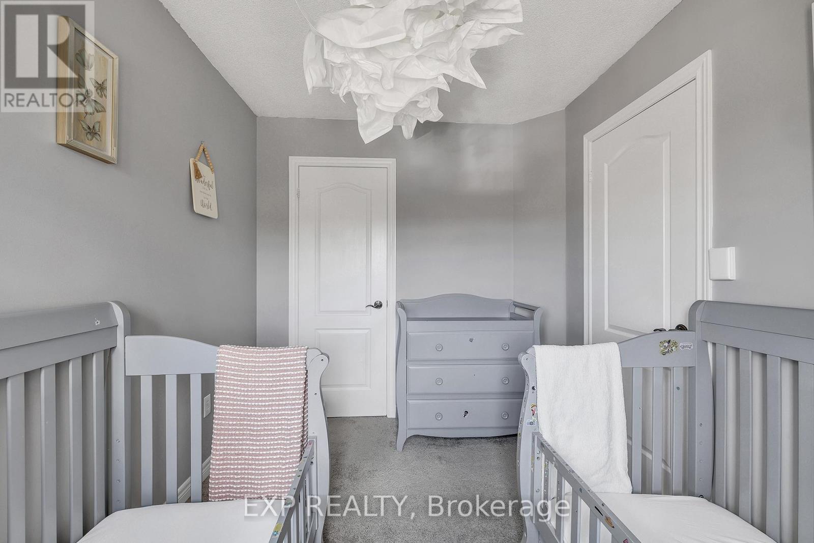 3438 Fountain Park Avenue, Mississauga, Ontario  L5M 7E3 - Photo 26 - W12475273