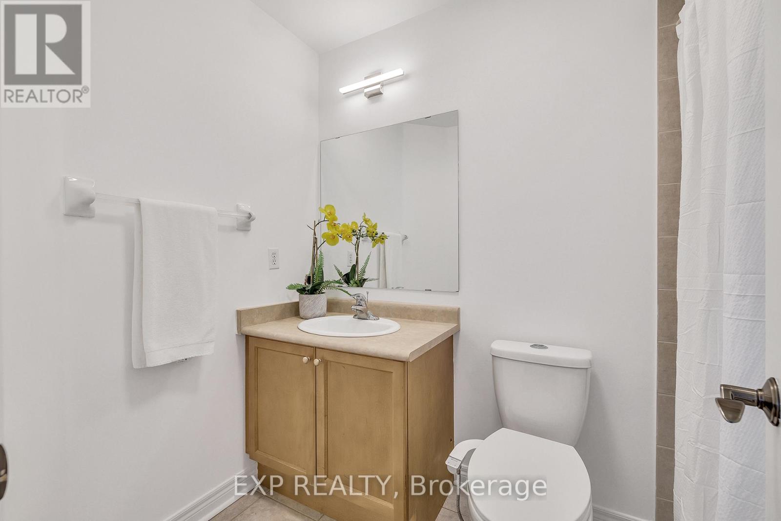3438 Fountain Park Avenue, Mississauga, Ontario  L5M 7E3 - Photo 27 - W12475273