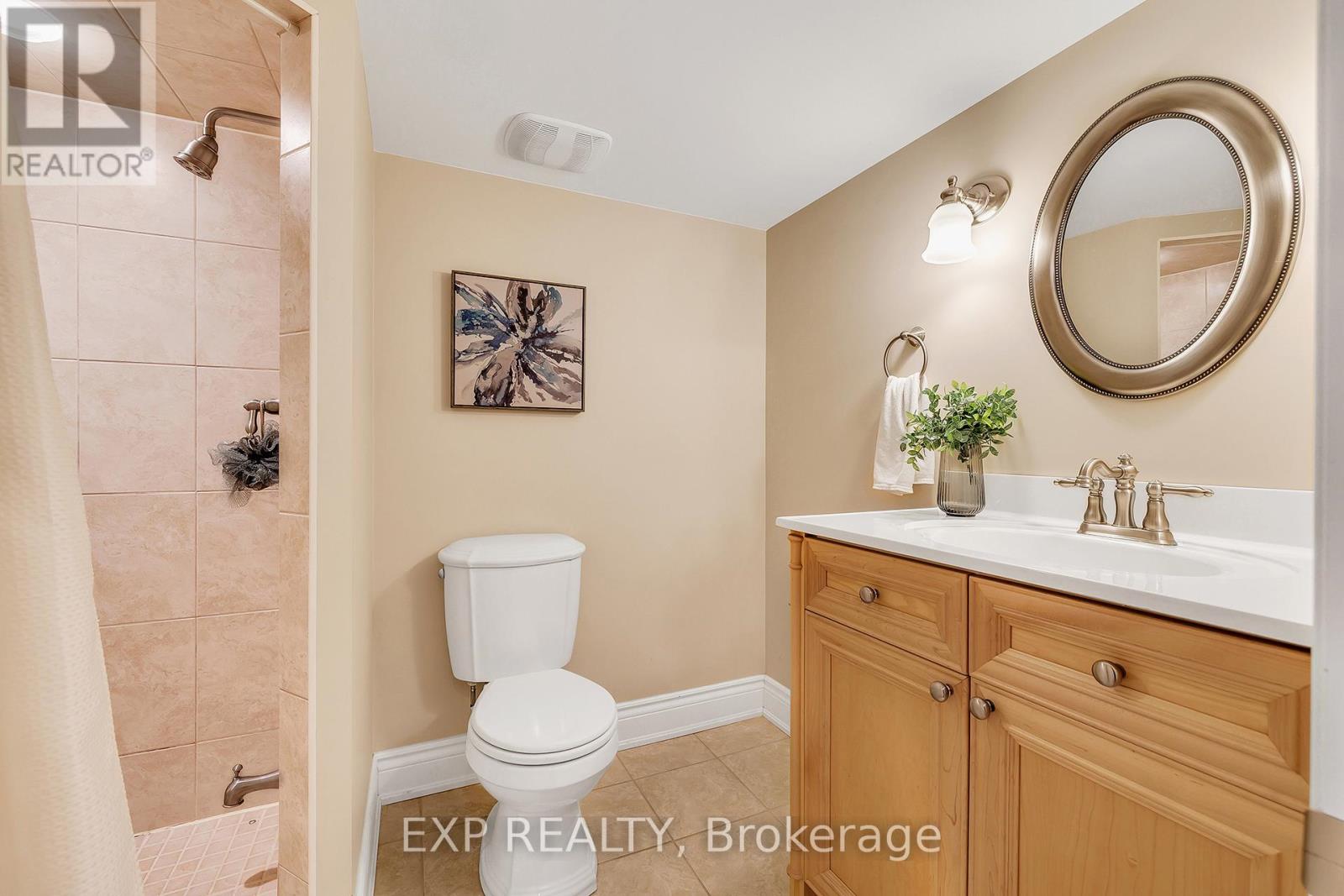 3438 Fountain Park Avenue, Mississauga, Ontario  L5M 7E3 - Photo 32 - W12475273
