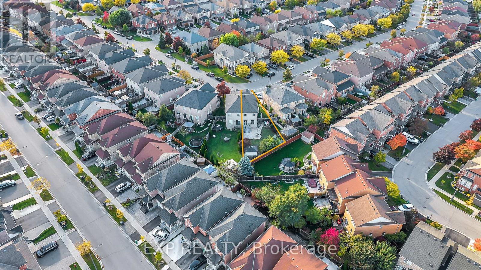 3438 Fountain Park Avenue, Mississauga, Ontario  L5M 7E3 - Photo 36 - W12475273