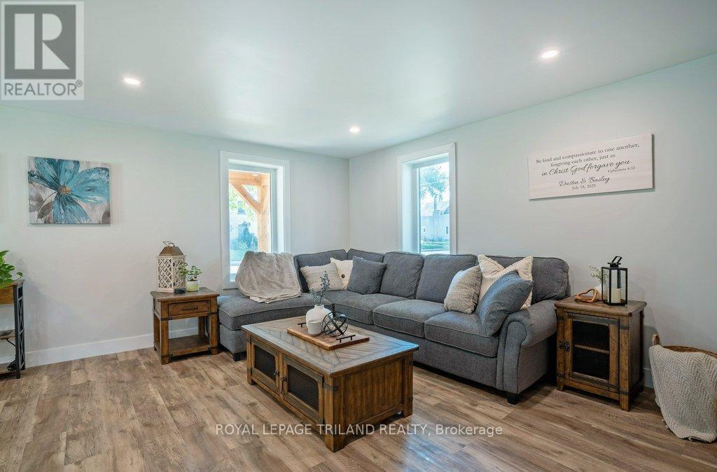 35620 Fingal Line, Southwold, Ontario  N0L 1K0 - Photo 14 - X12454034