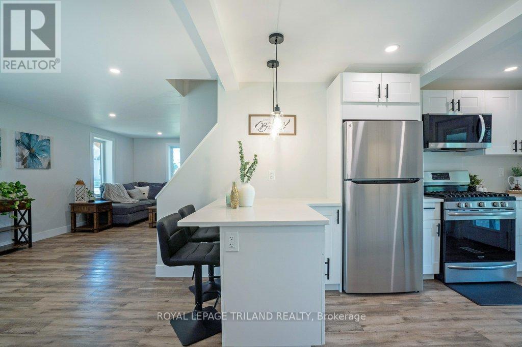 35620 Fingal Line, Southwold, Ontario  N0L 1K0 - Photo 19 - X12454034