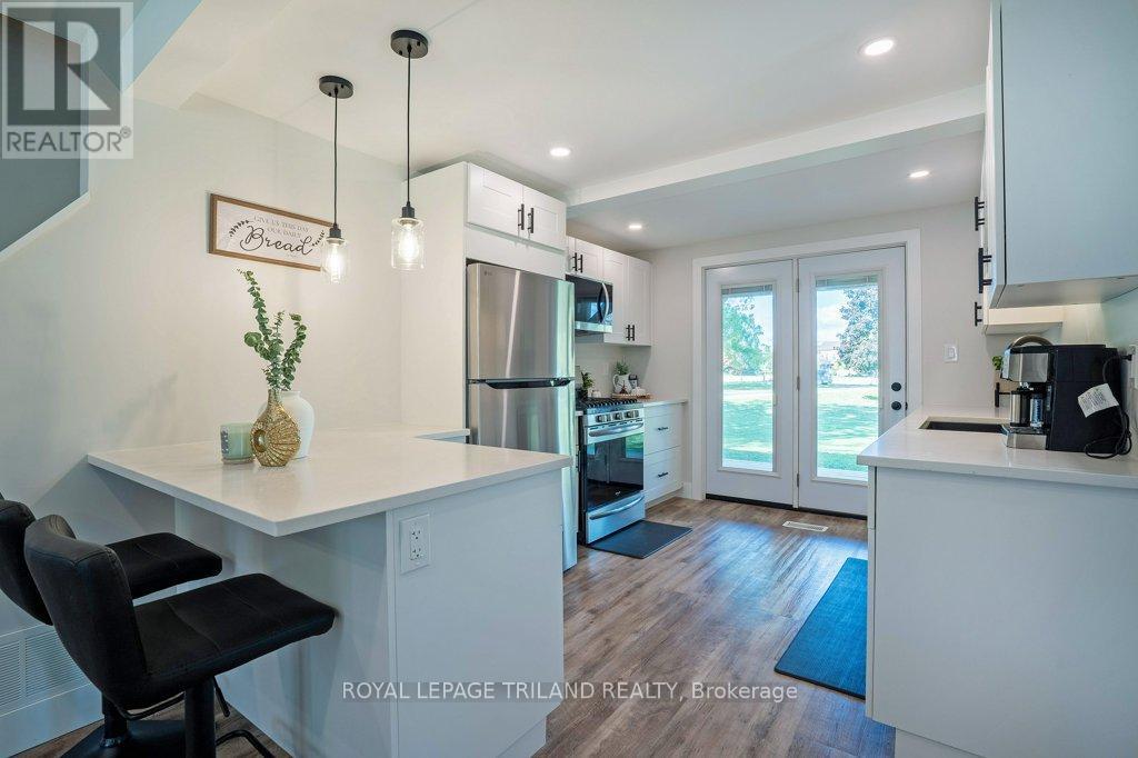 35620 Fingal Line, Southwold, Ontario  N0L 1K0 - Photo 18 - X12454034