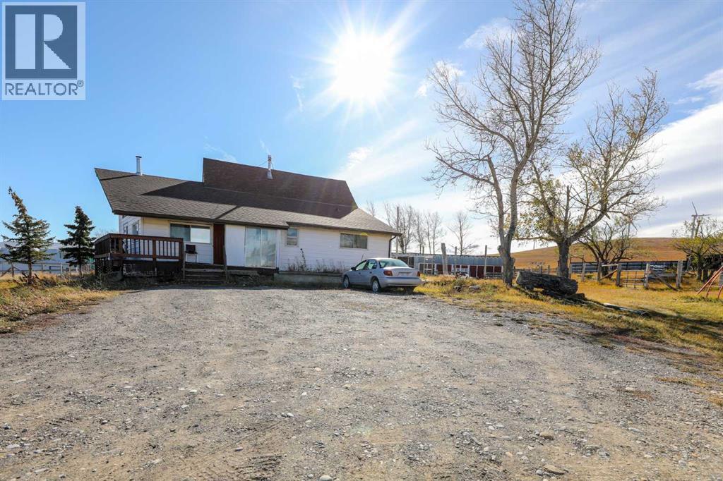 1411 Twp Rd 7-3 Road, Rural Pincher Creek No. 9, Alberta  T0K 1W0 - Photo 3 - A2266118