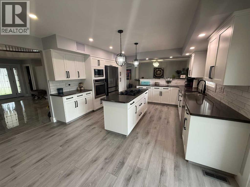 1236 40 Avenue N, Lethbridge, Alberta  T1H 6A2 - Photo 8 - A2264223