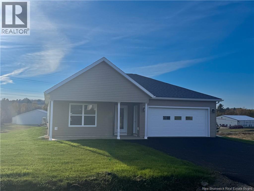 4 Norkotah Crescent, Florenceville-Bristol, New Brunswick  E7L 0A4 - Photo 1 - NB117342