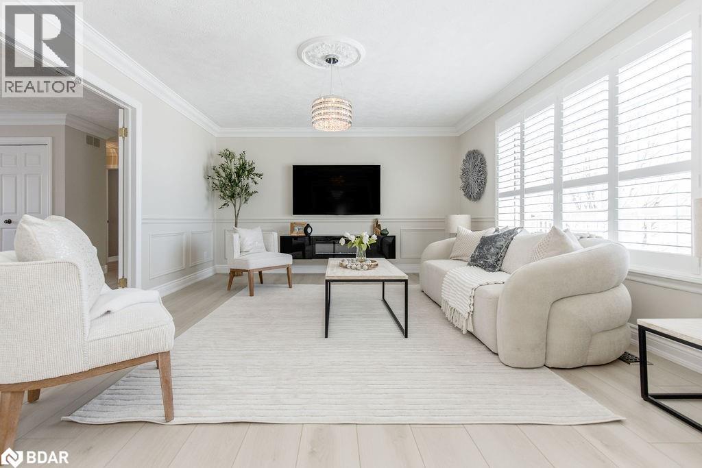 3 Stanley Avenue, Oro-Medonte, Ontario L0L 1T0 - Photo 9 - 40753781