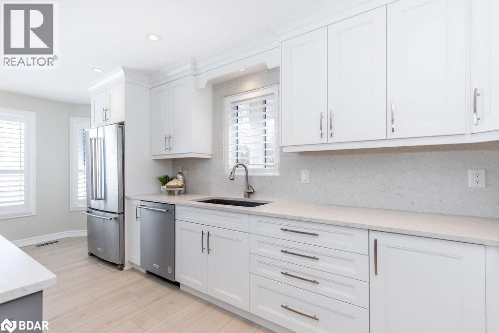 3 Stanley Avenue, Oro-Medonte, Ontario L0L 1T0 - Photo 20 - 40753781