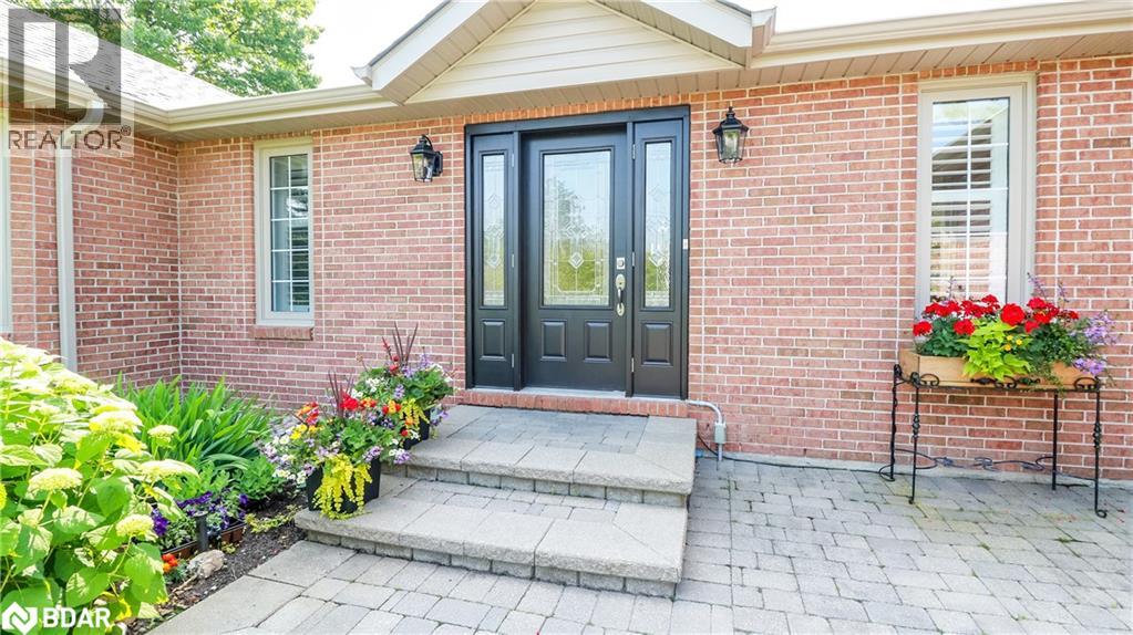 3 Stanley Avenue, Oro-Medonte, Ontario L0L 1T0 - Photo 5 - 40753781