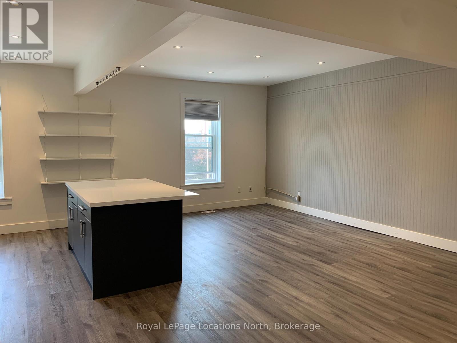 A - 88 Sykes Street N, Meaford, Ontario  N4L 1N8 - Photo 3 - X12475351
