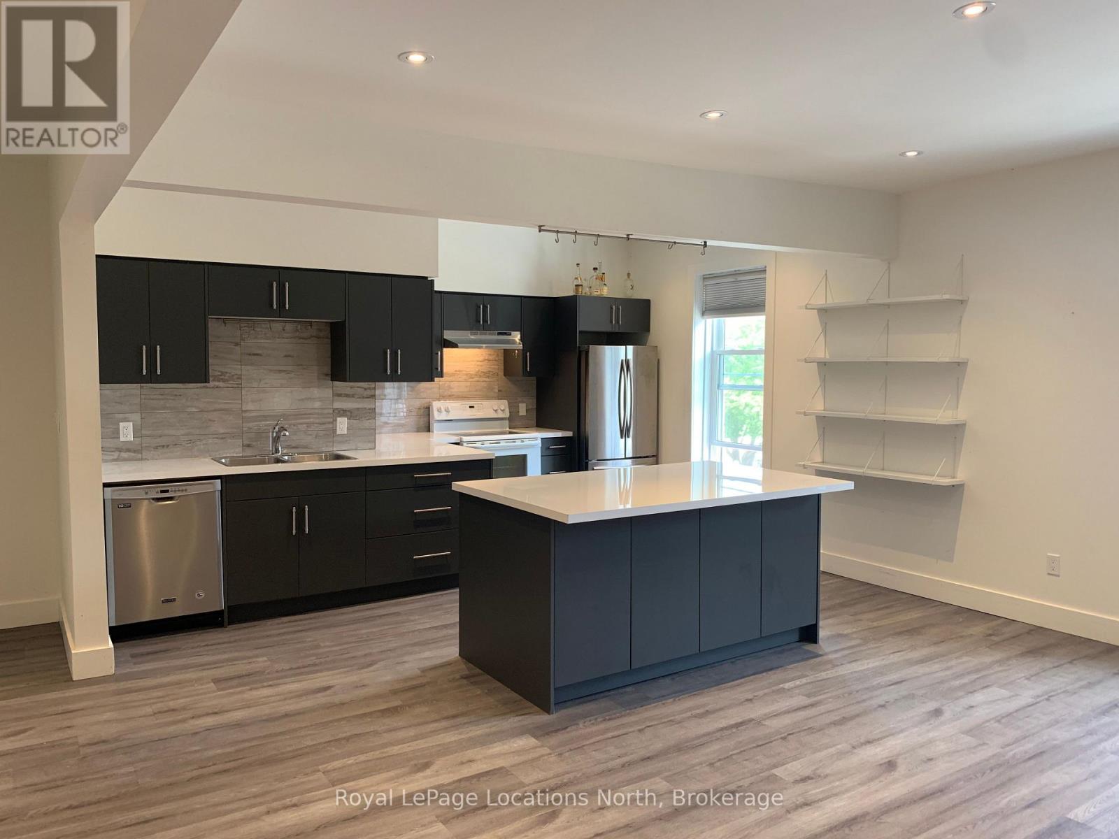 A - 88 Sykes Street N, Meaford, Ontario  N4L 1N8 - Photo 4 - X12475351