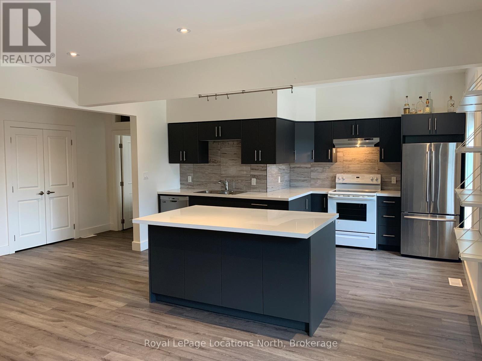 A - 88 Sykes Street N, Meaford, Ontario  N4L 1N8 - Photo 6 - X12475351