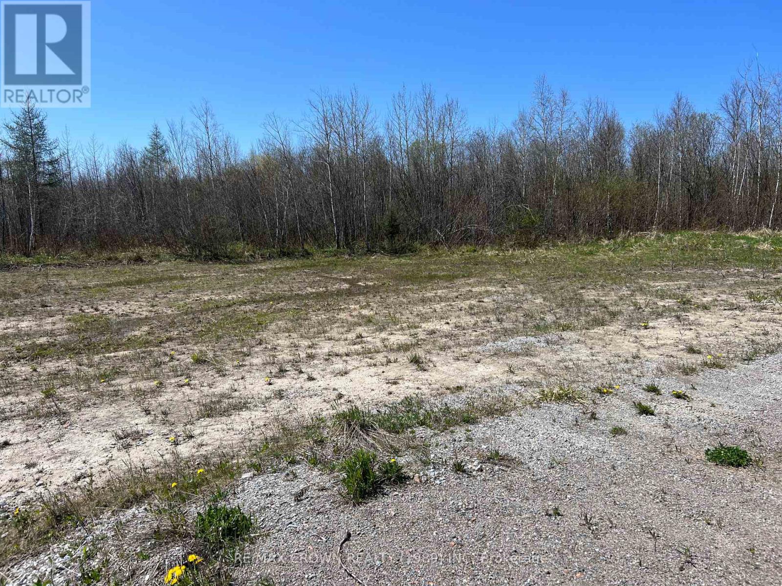 73 Clear Lake North Road, Kapuskasing, Ontario P5N 2X7 - Photo 10 - T12475345