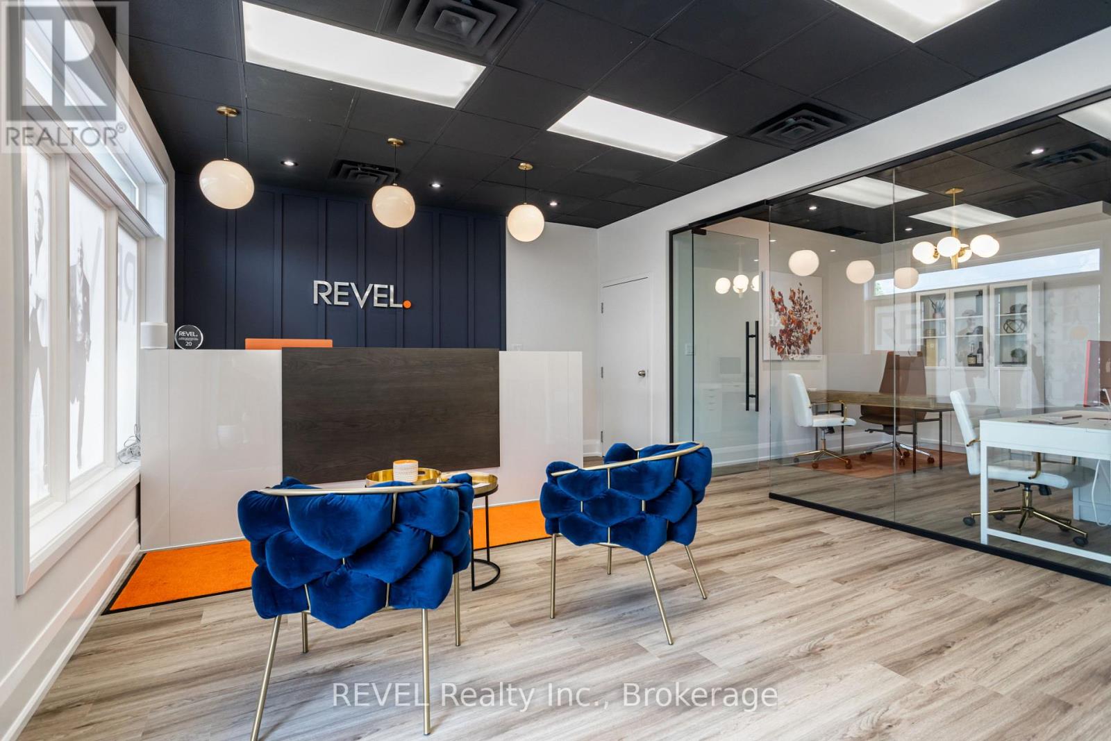 2 - 4170 Fairview Street, Burlington, Ontario L7L 0G7 - Photo 3 - W12475362