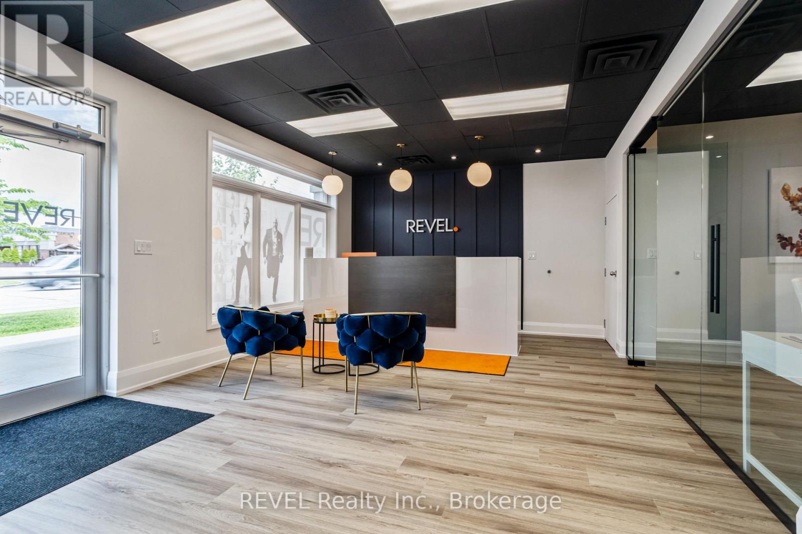 2 - 4170 Fairview Street, Burlington, Ontario L7L 0G7 - Photo 4 - W12475362