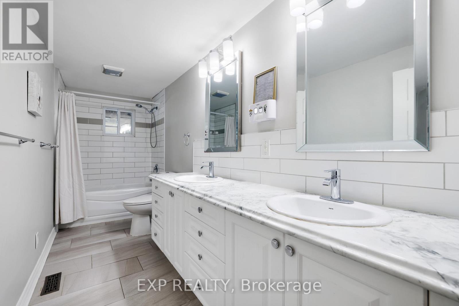 136 Resthaven Avenue, Ottawa, Ontario  K0A 3M0 - Photo 18 - X12475244