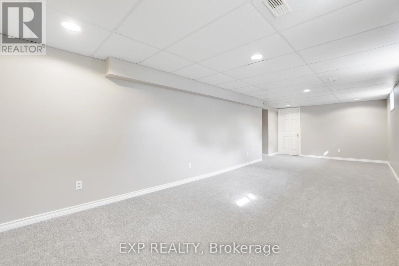 136 Resthaven Avenue, Ottawa, Ontario  K0A 3M0 - Photo 25 - X12475244