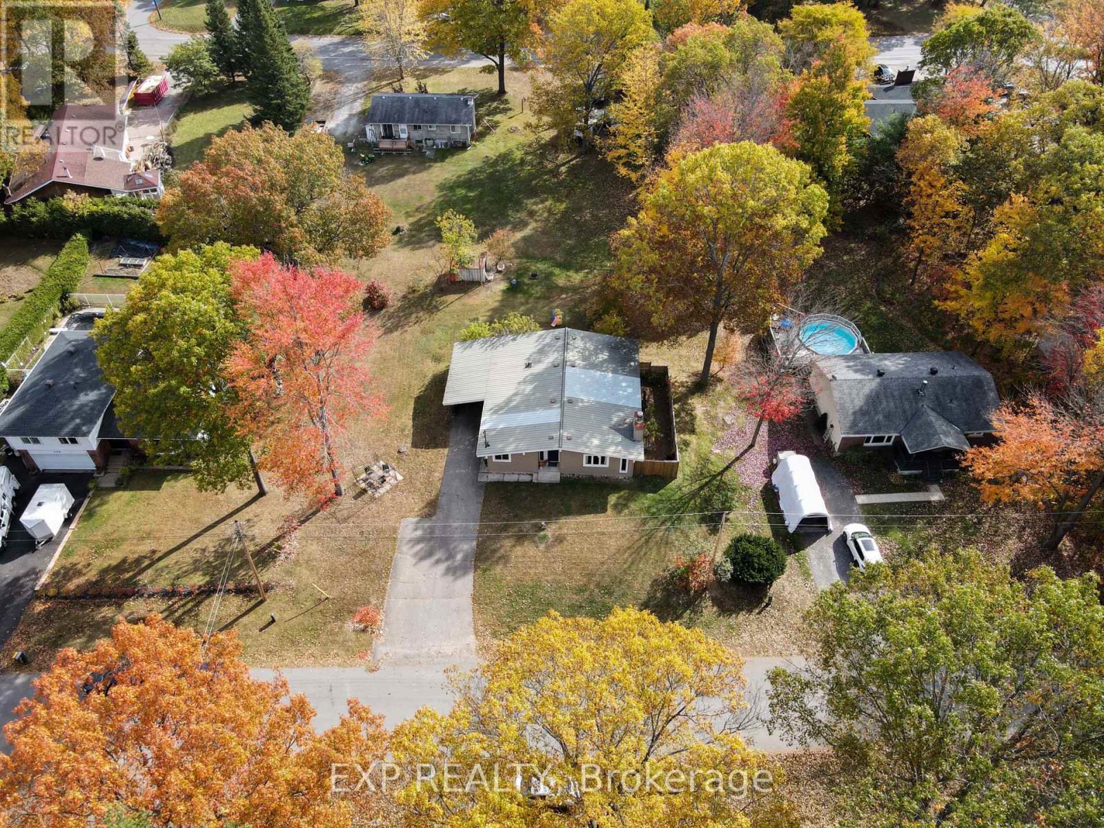 136 Resthaven Avenue, Ottawa, Ontario  K0A 3M0 - Photo 28 - X12475244