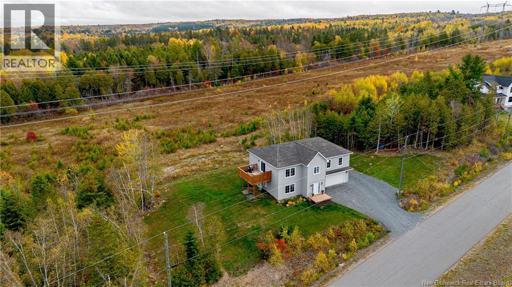 23 Snowshoe Street, Lower Kingsclear, New Brunswick  E3E 0E9 - Photo 1 - NB128935