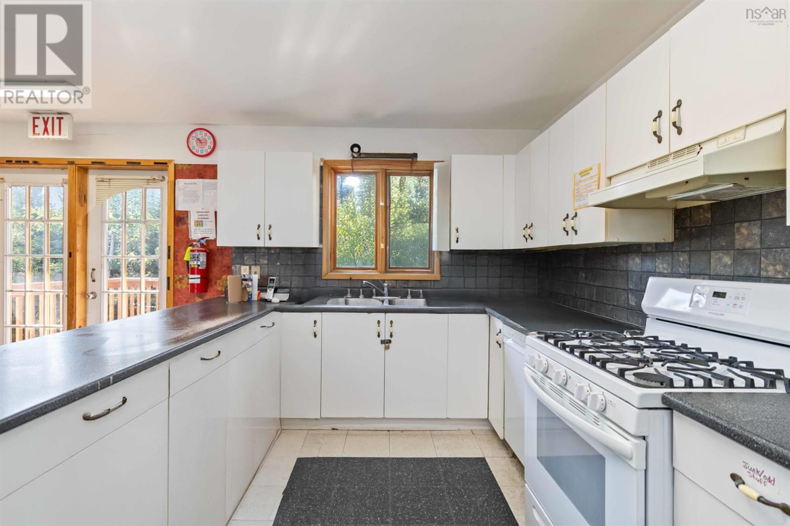 4182 Highway 7, Porters Lake, Nova Scotia  B3E 1E6 - Photo 11 - 202524792