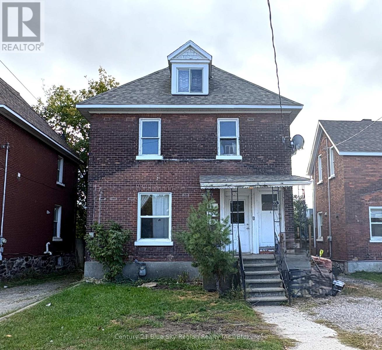 353 REGINA STREET, North Bay, Ontario