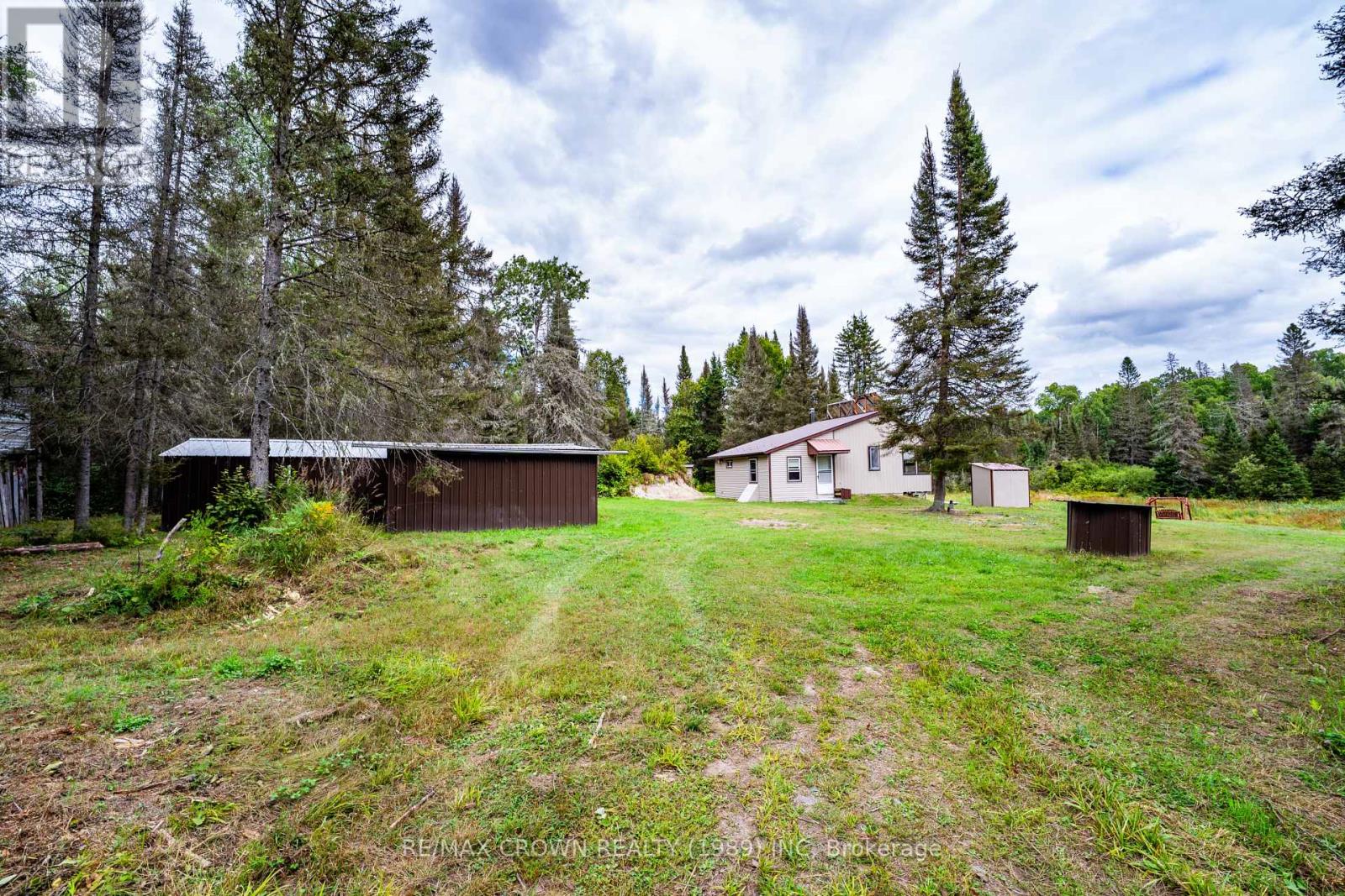 346 Cameron Road, Papineau-Cameron, Ontario  P0H 1V0 - Photo 3 - X12475424