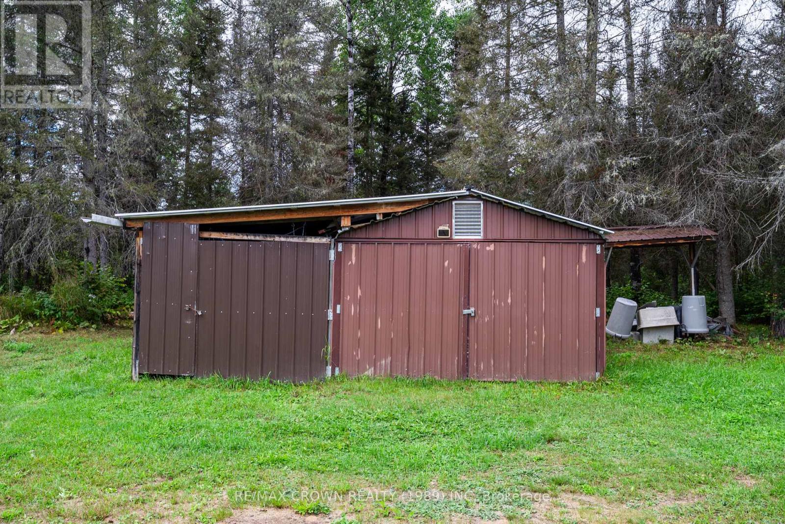 346 Cameron Road, Papineau-Cameron, Ontario  P0H 1V0 - Photo 4 - X12475424