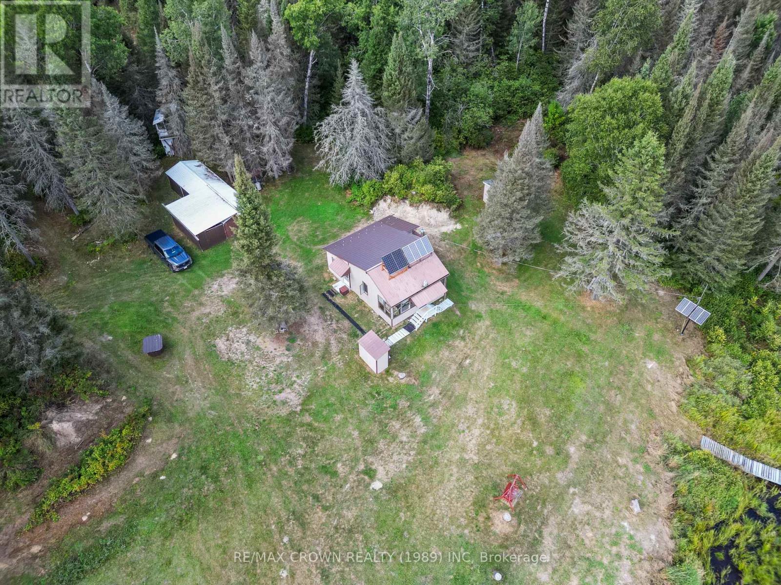 346 Cameron Road, Papineau-Cameron, Ontario  P0H 1V0 - Photo 6 - X12475424