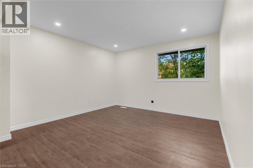 62 Bond Street, Kitchener, Ontario  N2H 4S5 - Photo 30 - 40781097