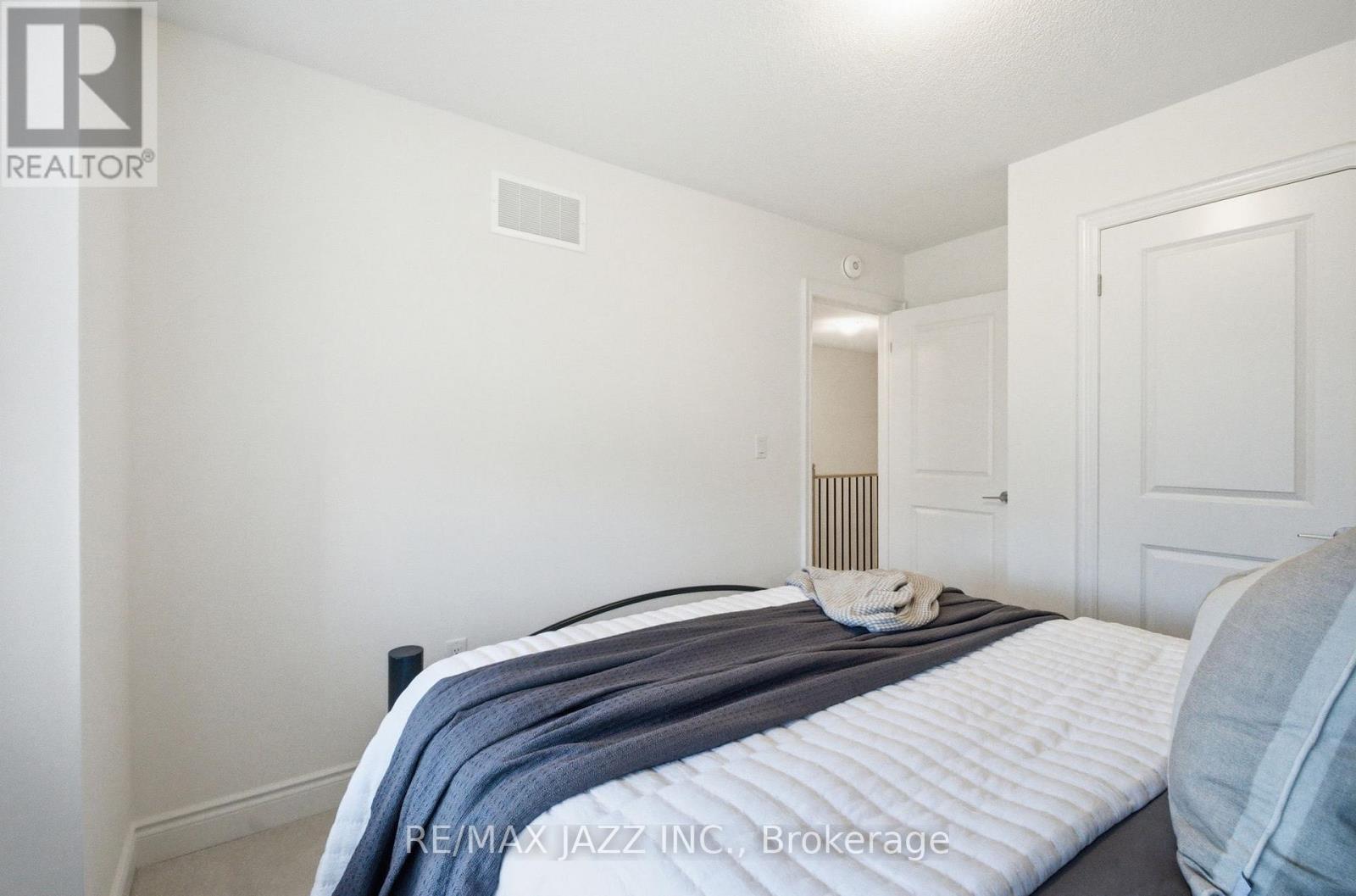 127 Laing Drive, Whitby, Ontario  L1P 0N5 - Photo 21 - E12475392
