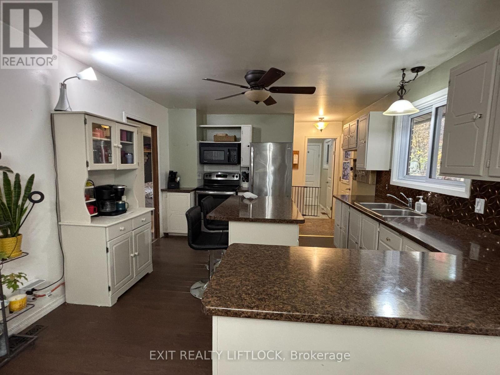 404 Belmont Concession 8, Havelock-Belmont-Methuen, Ontario  K0L 1Z0 - Photo 5 - X12475398