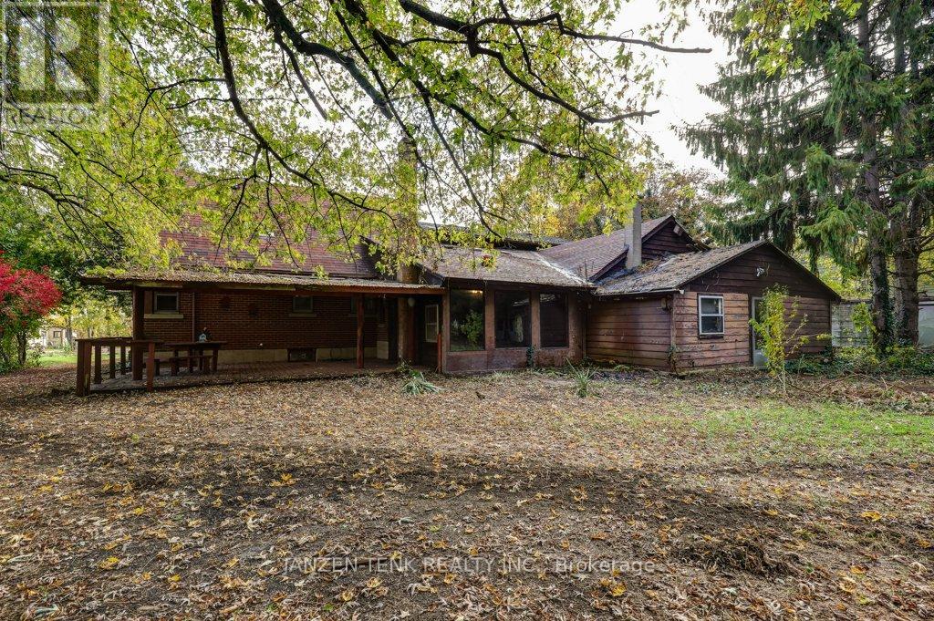 219 Centennial Avenue, Central Elgin, Ontario  N5R 5B4 - Photo 37 - X12475389