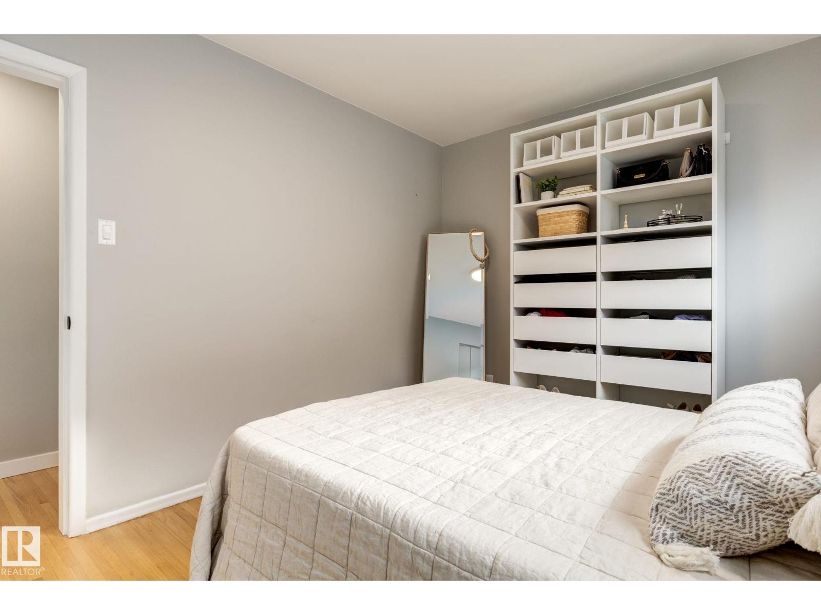 9324 161 St Nw, Edmonton, Alberta  T5R 2L4 - Photo 17 - E4463027