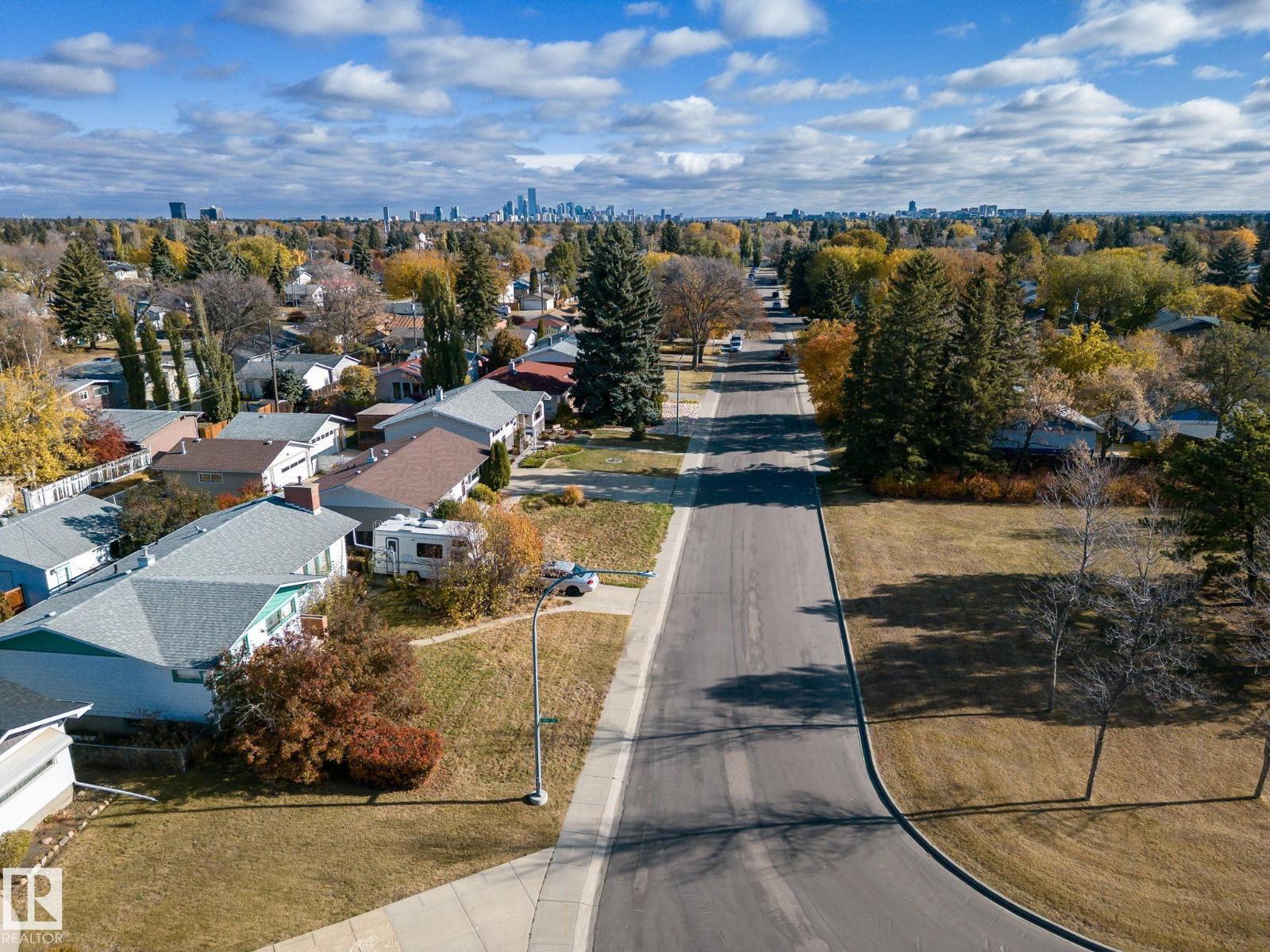 9324 161 St Nw, Edmonton, Alberta  T5R 2L4 - Photo 39 - E4463027