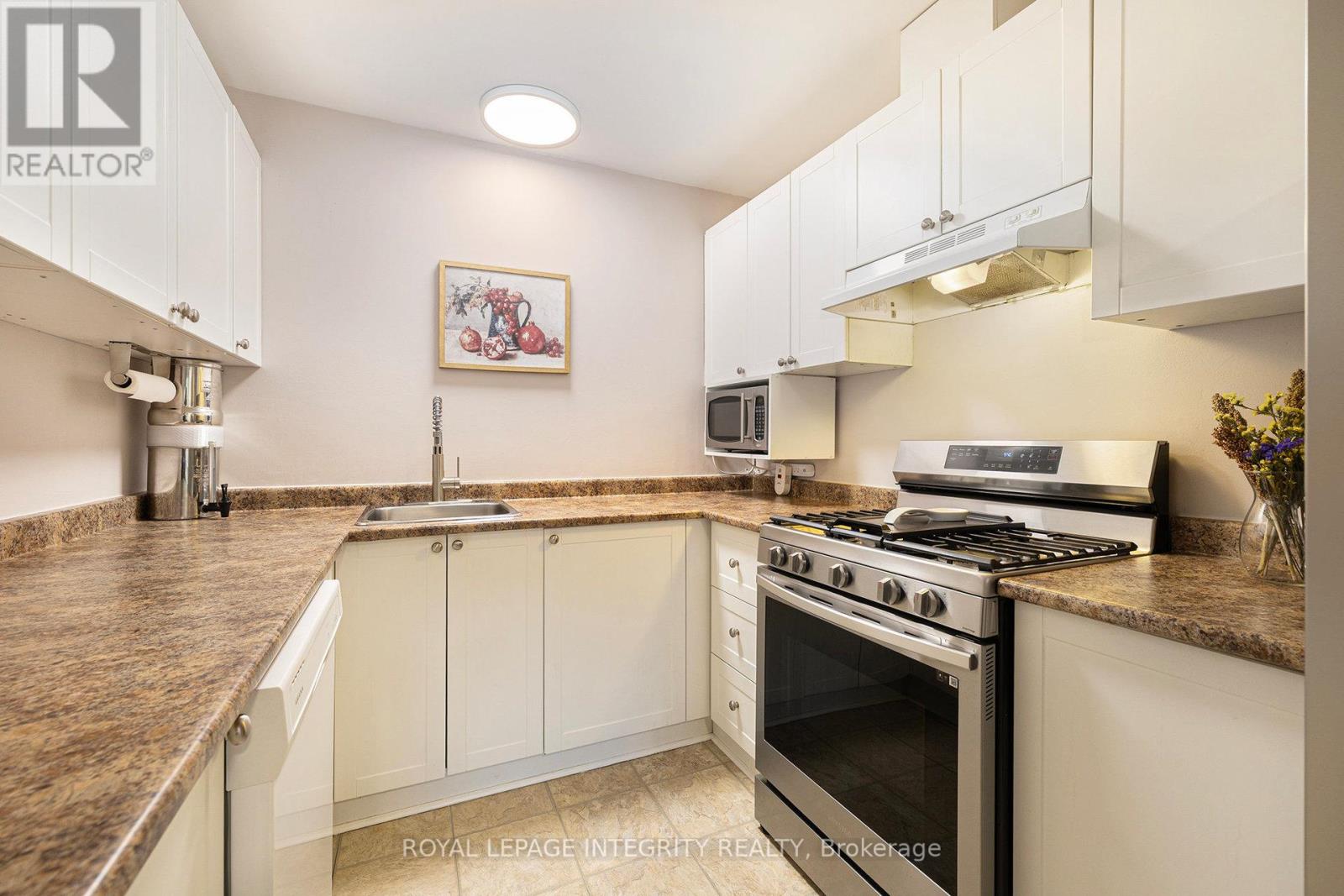 69 - 142 Salter Crescent, Ottawa, Ontario  K2K 1Y8 - Photo 16 - X12475407