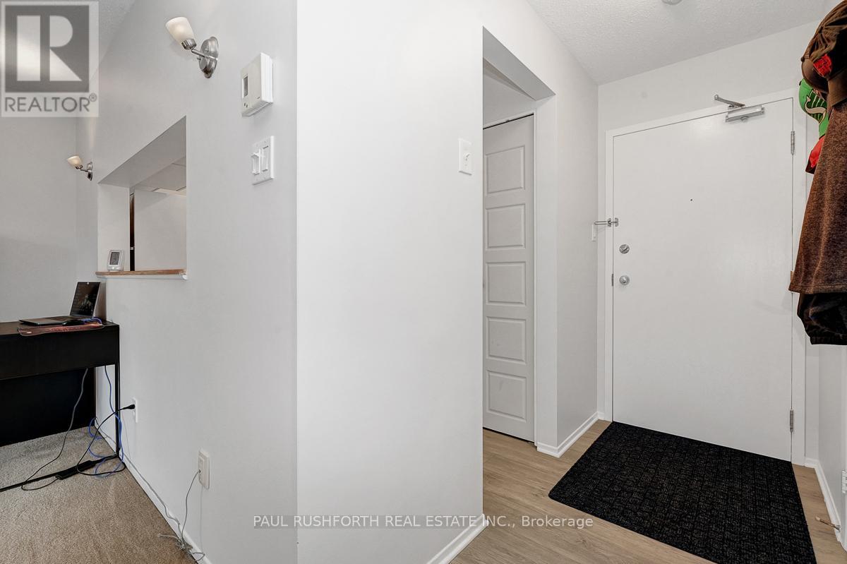 214 - 260 Brittany Drive, Ottawa, Ontario  K1K 4M2 - Photo 2 - X12475409