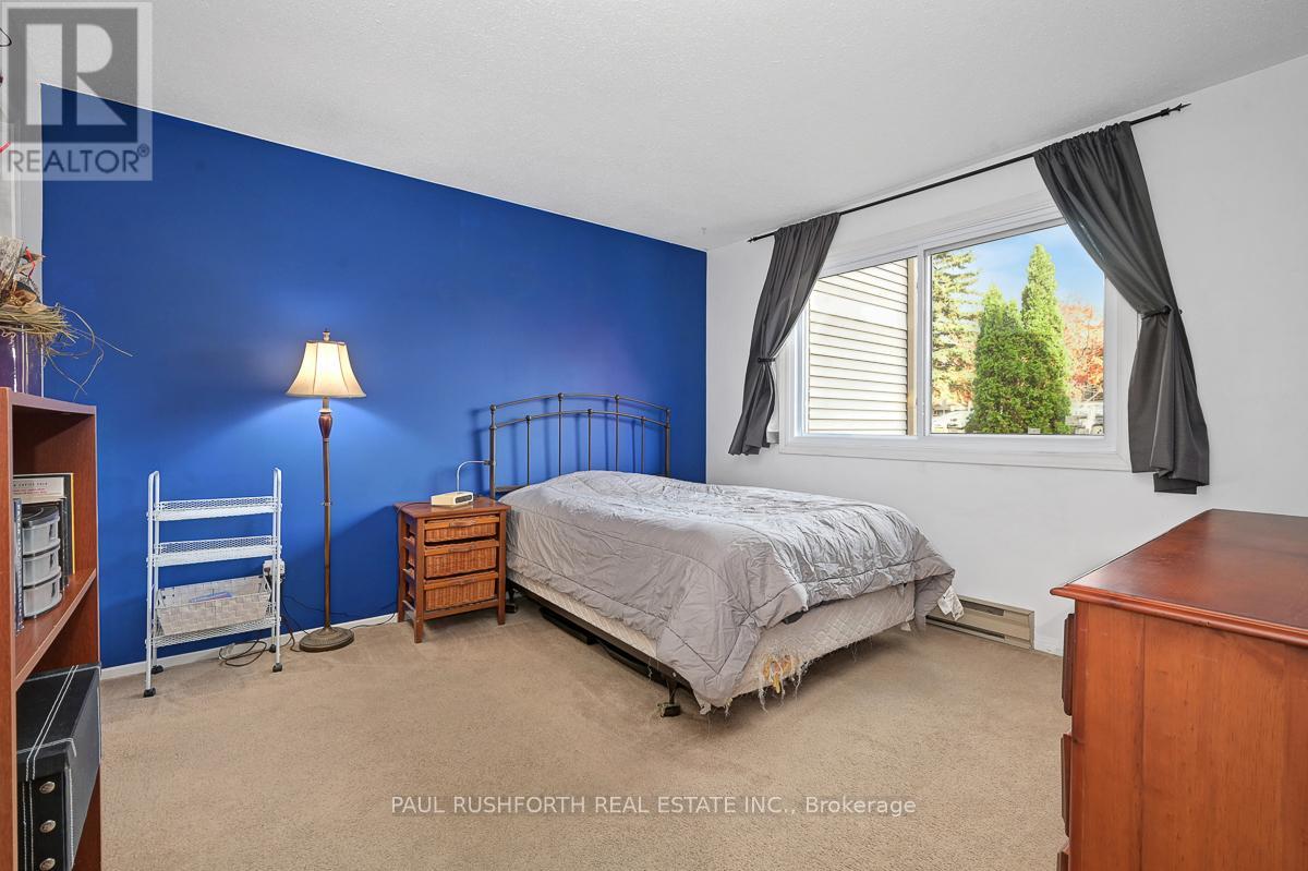 214 - 260 Brittany Drive, Ottawa, Ontario  K1K 4M2 - Photo 8 - X12475409