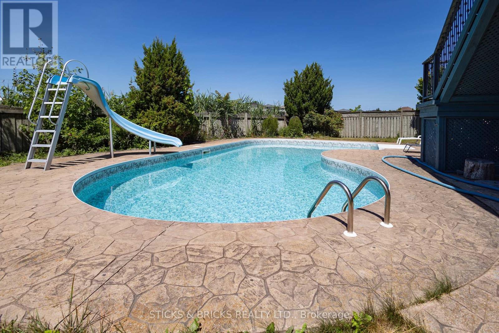 8207 Beaver Glen Drive, Niagara Falls (Ascot), Ontario  L2H 3K5 - Photo 34 - X12475428