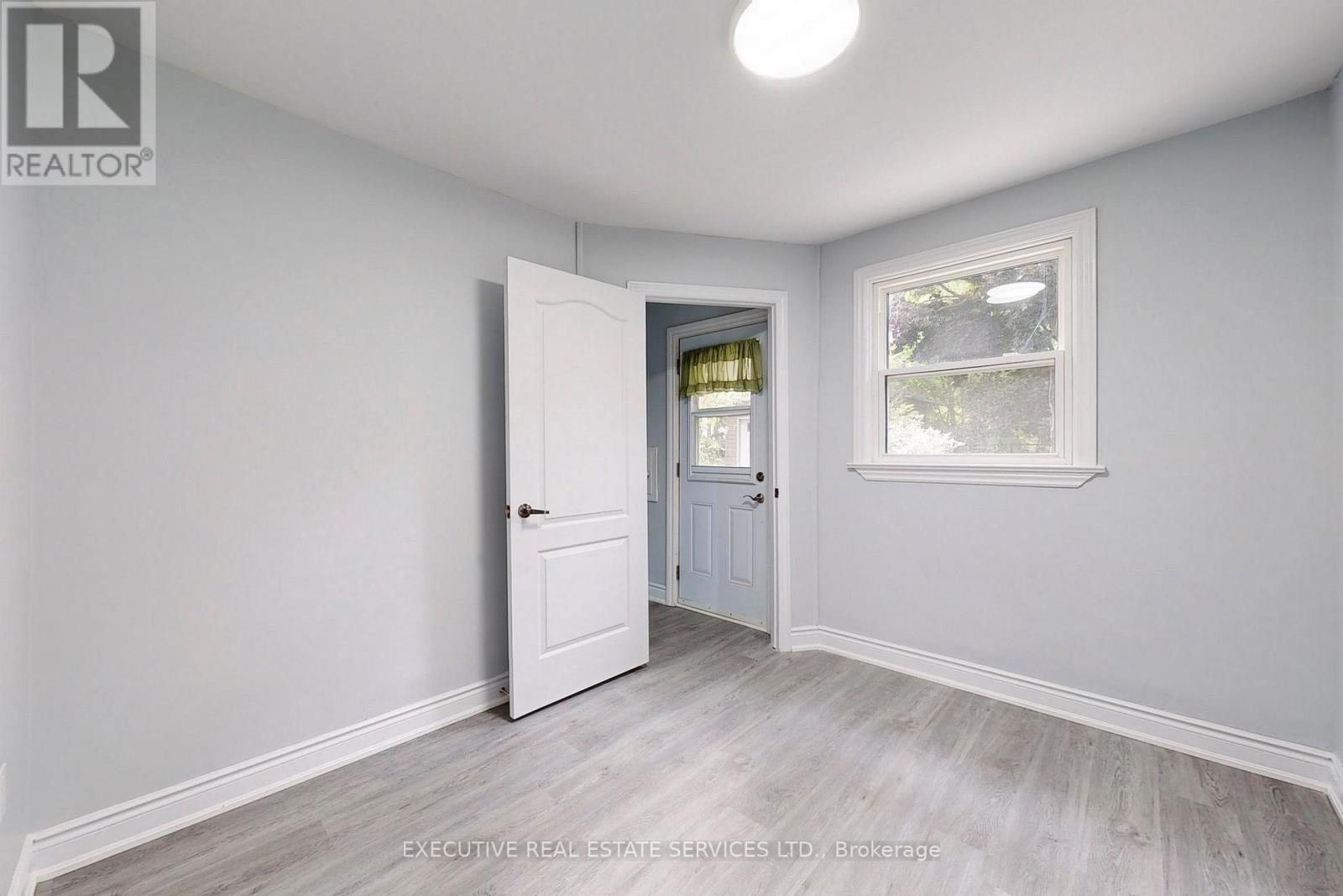 183 Birmingham Street E, Wellington North, Ontario  N0G 2L2 - Photo 18 - X12475231